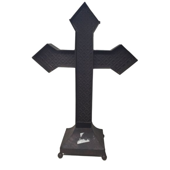 Large Old Fashioned Textured Metal Freestanding Cross - Picture 2 of 8